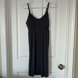 Maternity nursing gown